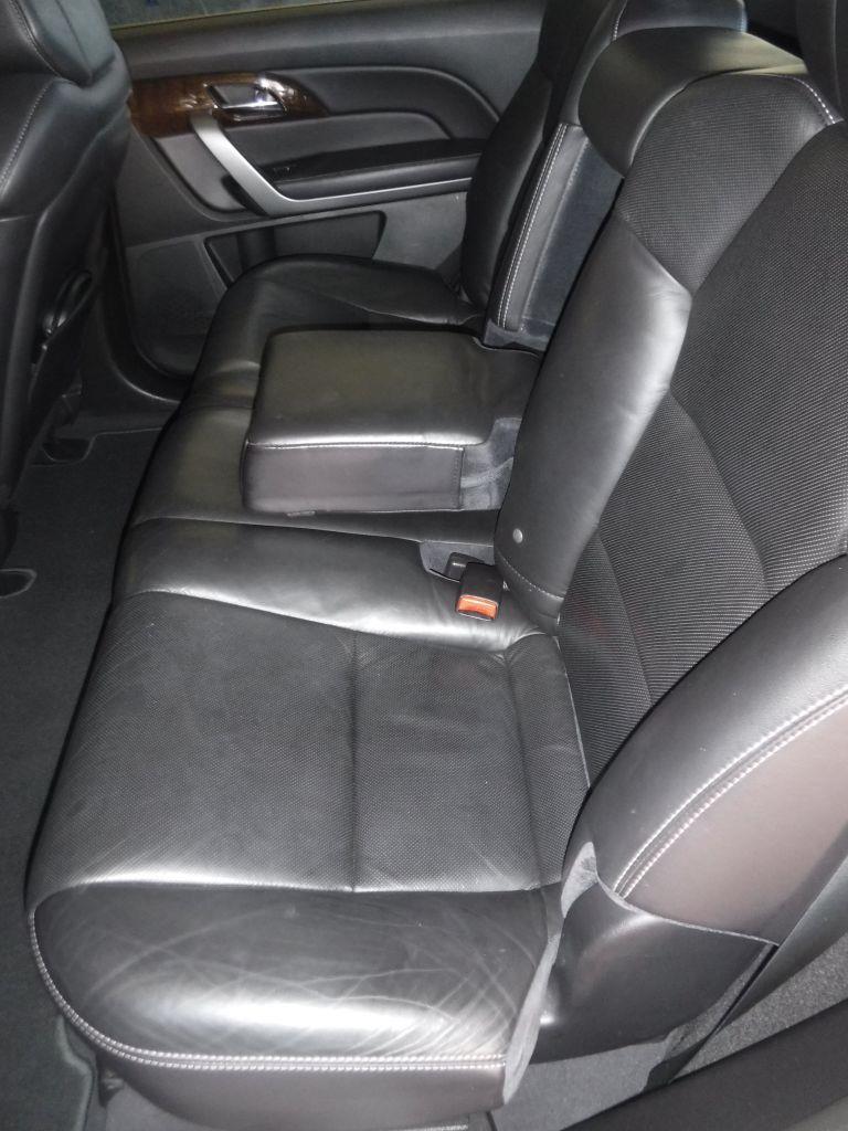 Acura MDX 6-Spd AT w/Advance Package 2011