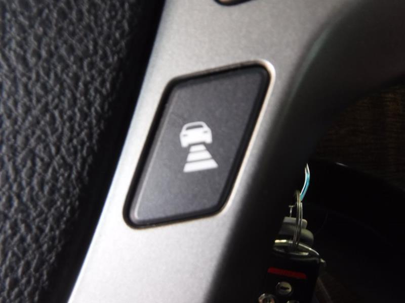 Acura MDX 6-Spd AT w/Advance Package 2011