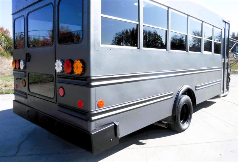 Ford Econoline Chassis  2003