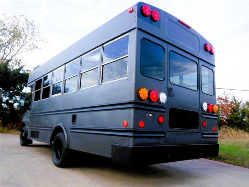 Ford Econoline Chassis  2003