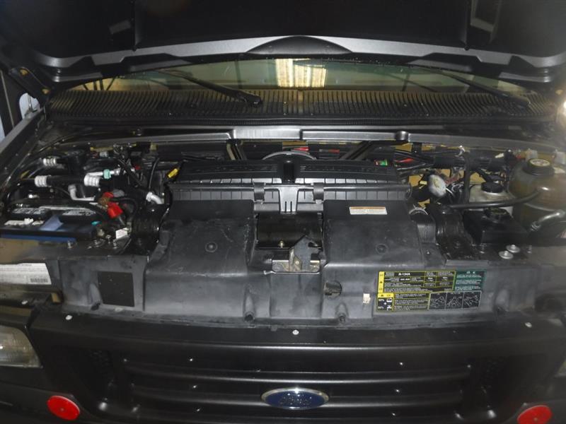 Ford Econoline Chassis  2003