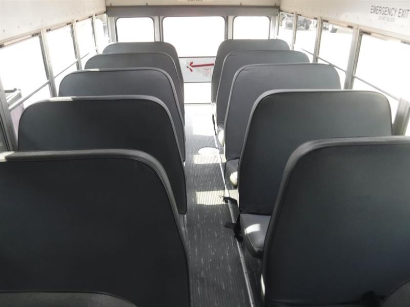 Ford Econoline Chassis  2003