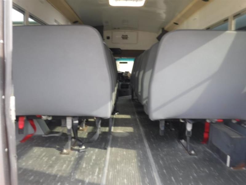 Ford Econoline Chassis  2003