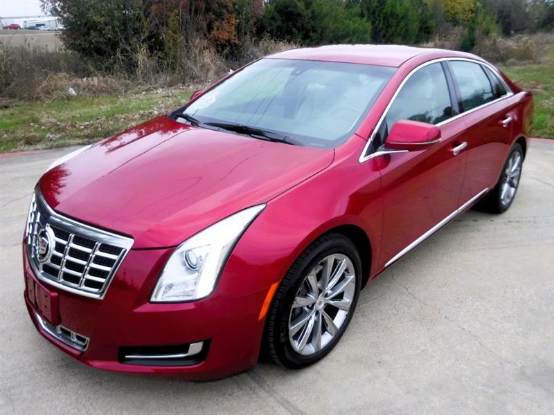 Cadillac XTS Base 2013