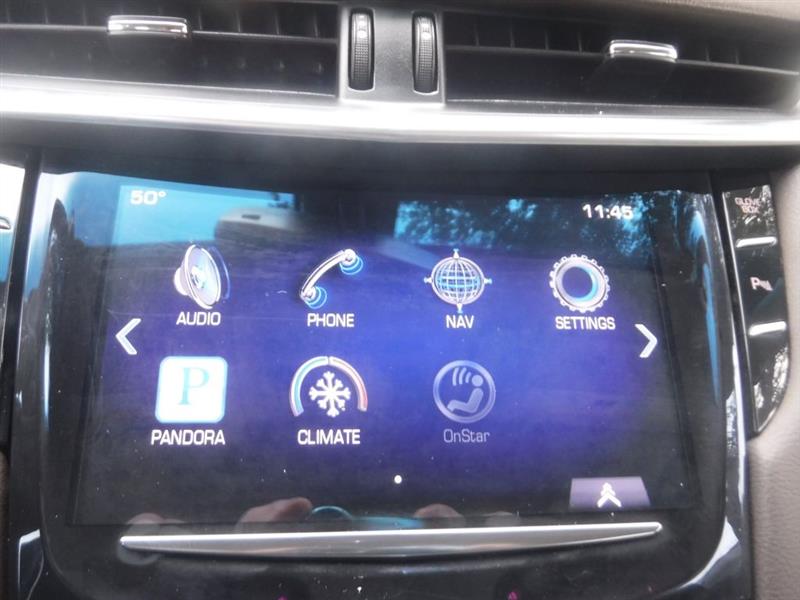 Cadillac XTS Base 2013