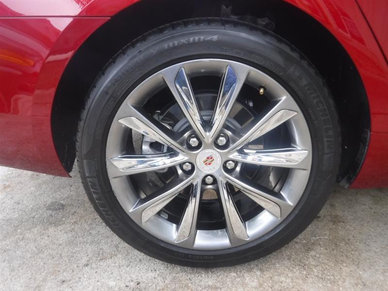 Cadillac XTS Base 2013