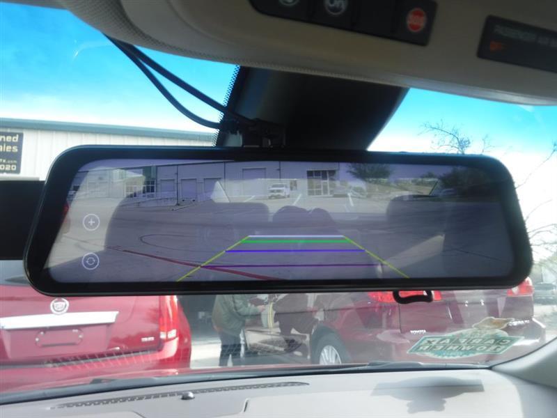 Cadillac XTS Base 2013