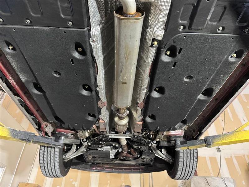 Cadillac XTS Base 2013