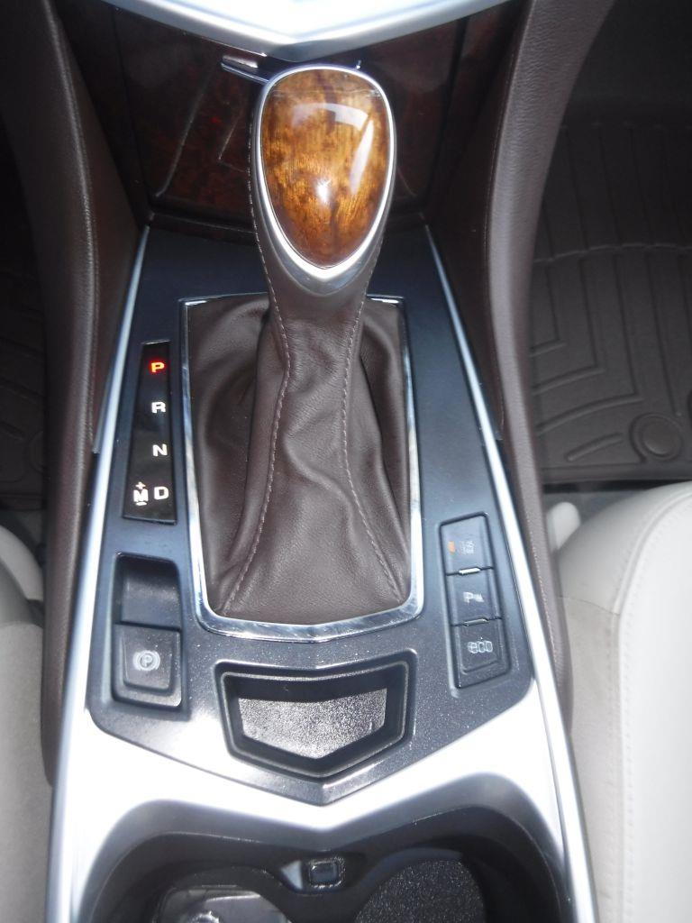 Cadillac SRX Luxury Collection FWD 2015