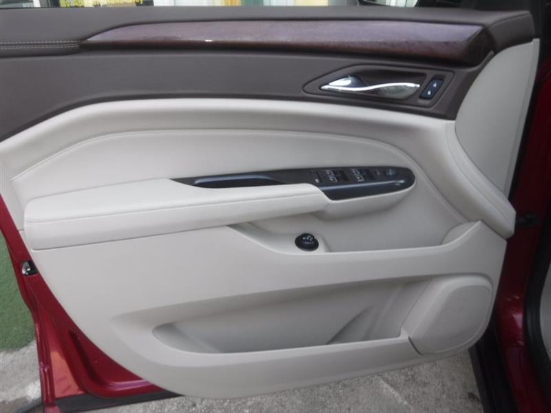 Cadillac SRX Luxury Collection FWD 2015