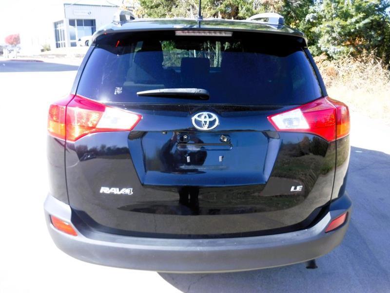 Toyota RAV4 LE FWD 2015
