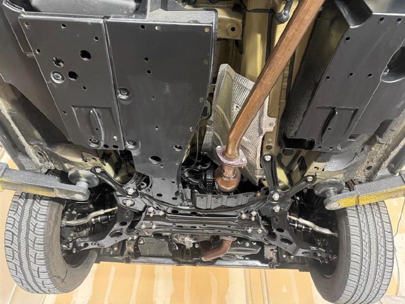 Toyota RAV4 LE FWD 2015