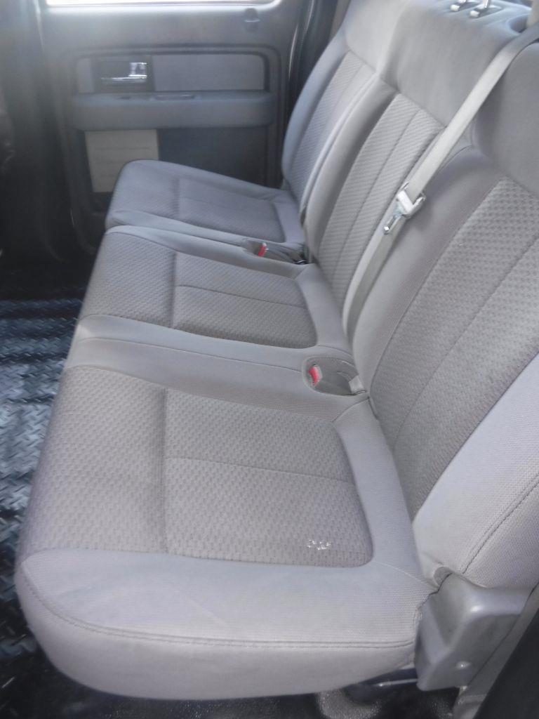 Ford F-150 XL SuperCrew 5.5-ft. Bed 2WD 2012