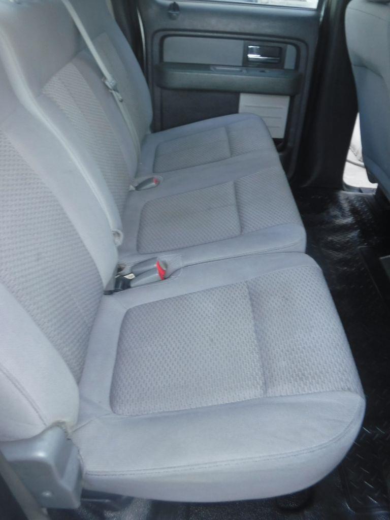 Ford F-150 XL SuperCrew 5.5-ft. Bed 2WD 2012