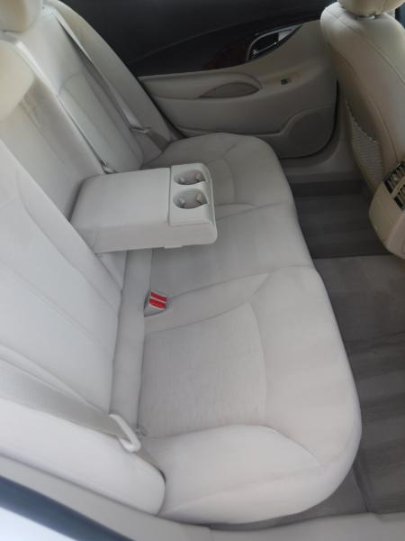 Buick LaCrosse Convenience Package 2012