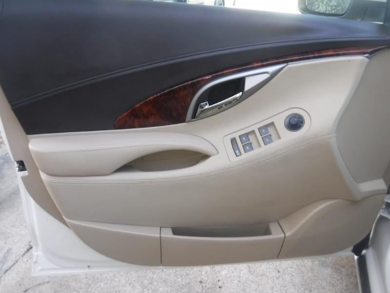 Buick LaCrosse Convenience Package 2012