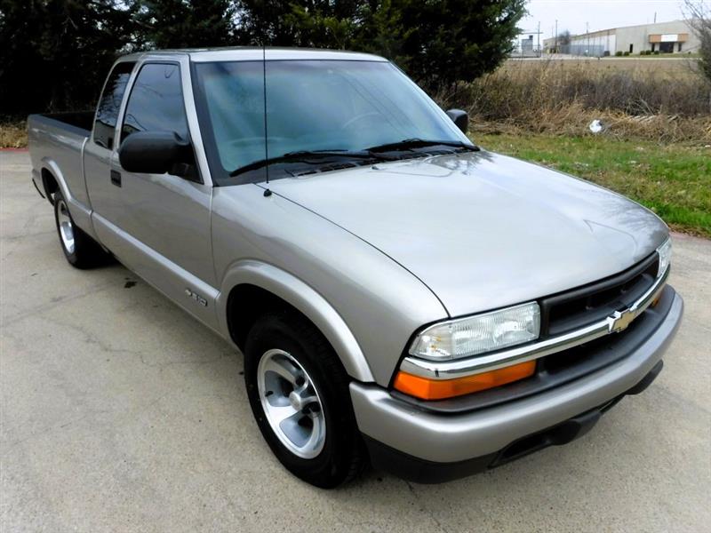 Chevrolet S10 Pickup LS Ext. Cab 2WD 2003