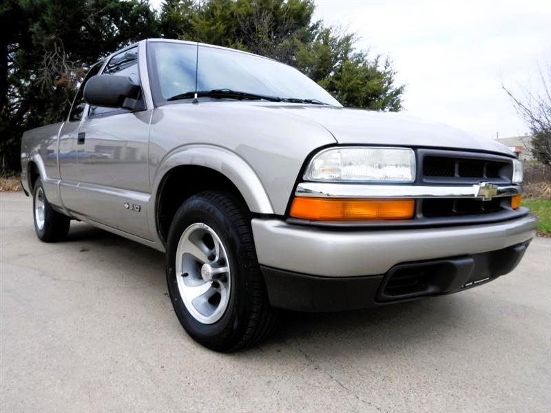 Chevrolet S10 Pickup LS Ext. Cab 2WD 2003