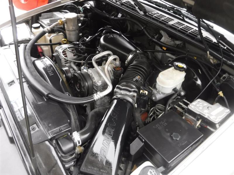 Chevrolet S10 Pickup LS Ext. Cab 2WD 2003