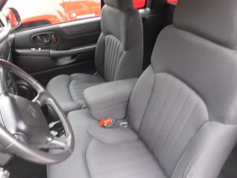 Chevrolet S10 Pickup LS Ext. Cab 2WD 2003