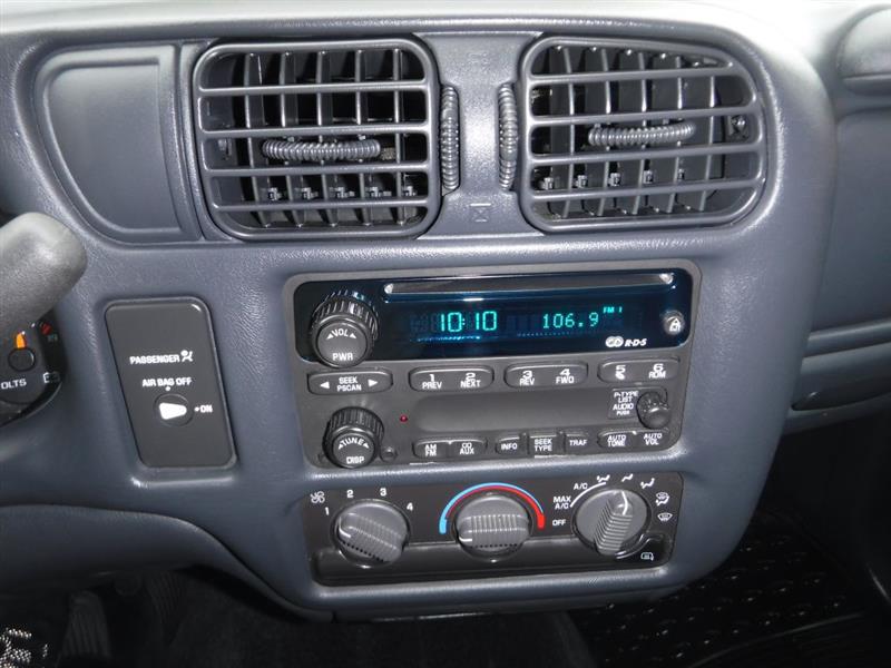 Chevrolet S10 Pickup LS Ext. Cab 2WD 2003