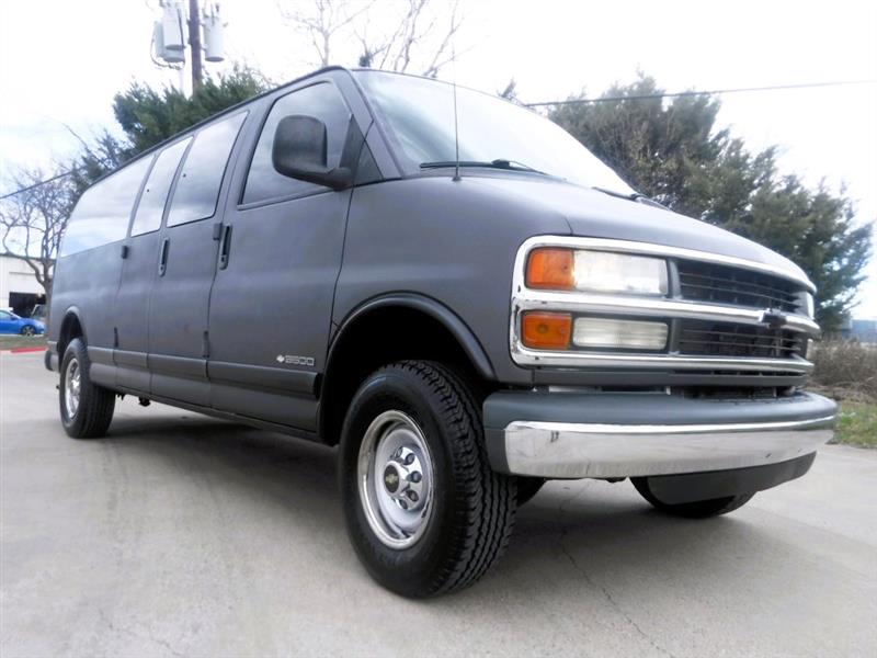 Chevrolet Express 3500 Extended 2001