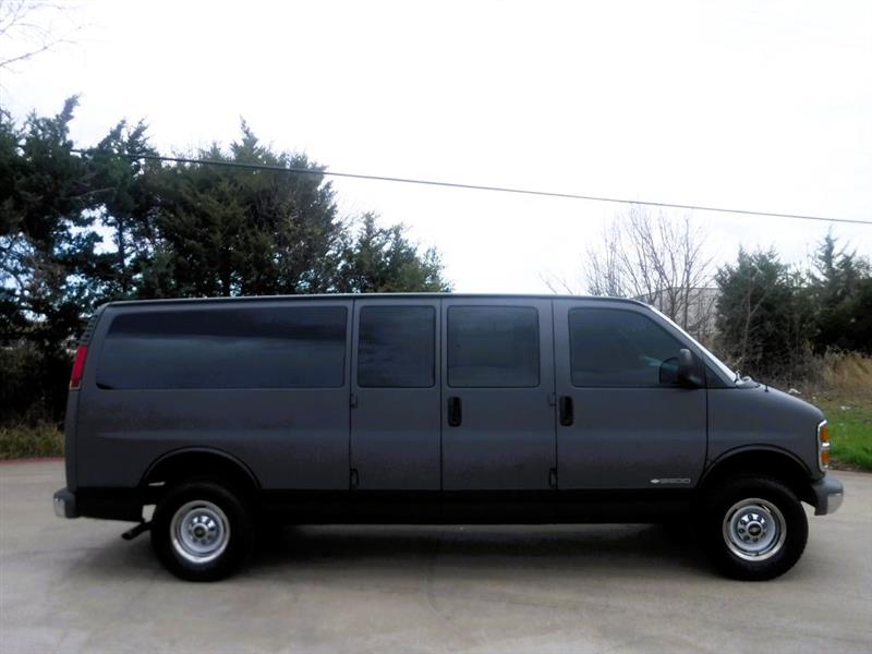 Chevrolet Express 3500 Extended 2001