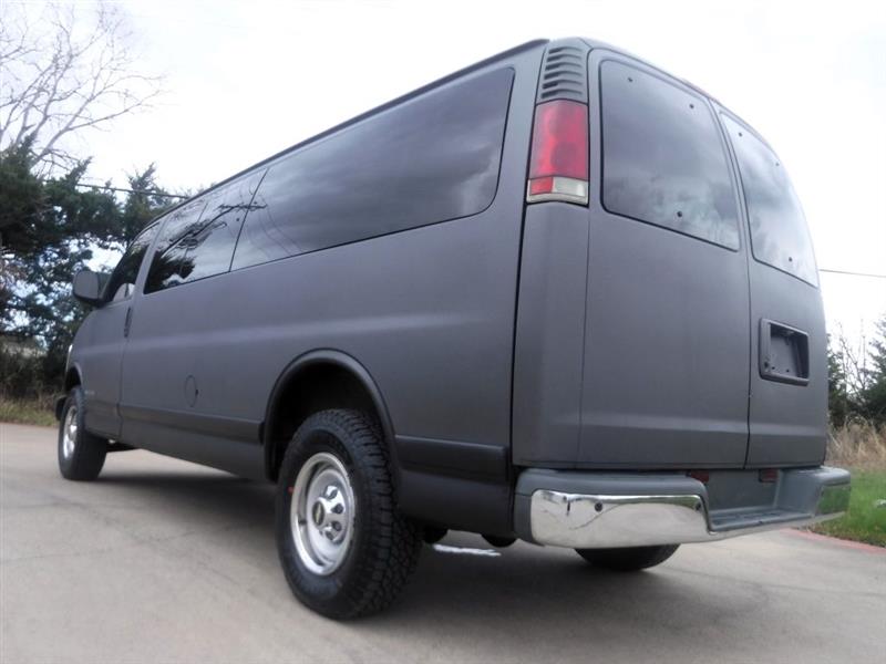 Chevrolet Express 3500 Extended 2001
