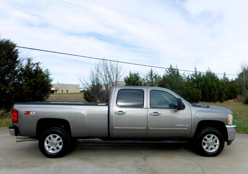 Chevrolet Silverado 3500HD LTZ Crew Cab 4WD 2013