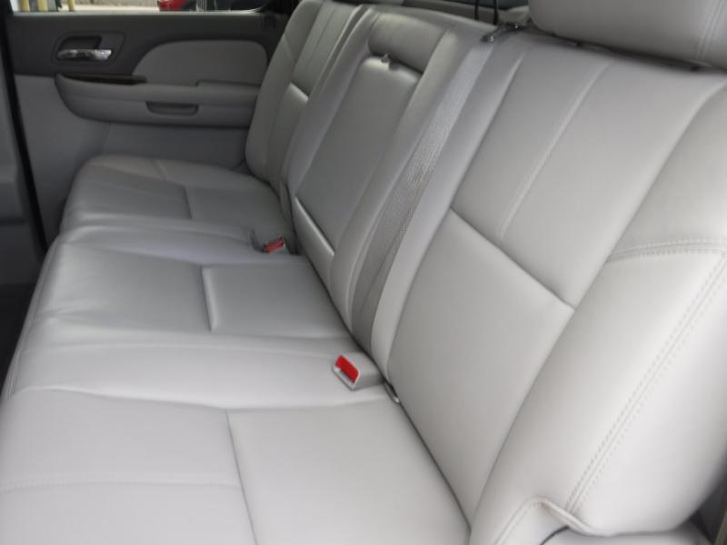 Chevrolet Silverado 3500HD LTZ Crew Cab 4WD 2013