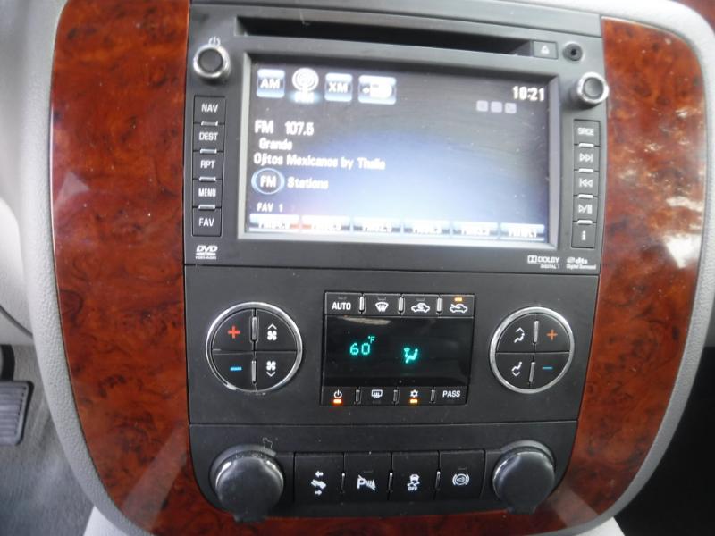 Chevrolet Silverado 3500HD LTZ Crew Cab 4WD 2013