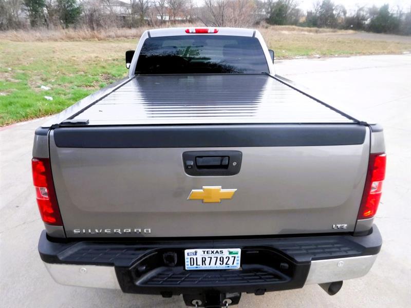 Chevrolet Silverado 3500HD LTZ Crew Cab 4WD 2013