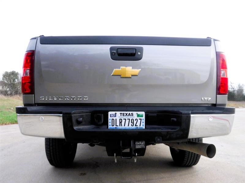 Chevrolet Silverado 3500HD LTZ Crew Cab 4WD 2013
