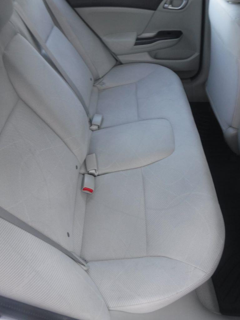 Honda Civic 4dr Sdn LX Auto 2012