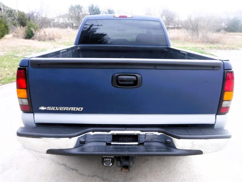 Chevrolet Silverado 1500 HD LS Crew Cab 2WD 2002