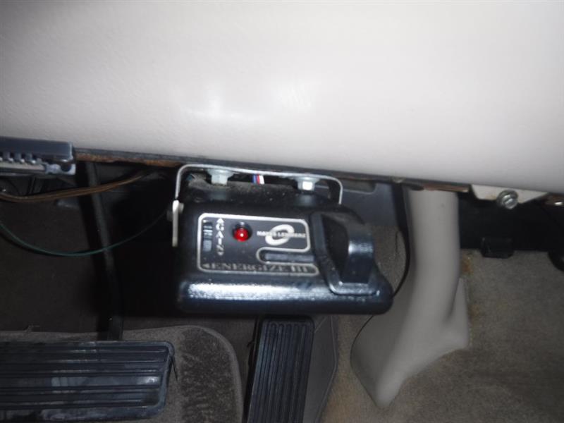 Chevrolet Silverado 1500 HD LS Crew Cab 2WD 2002