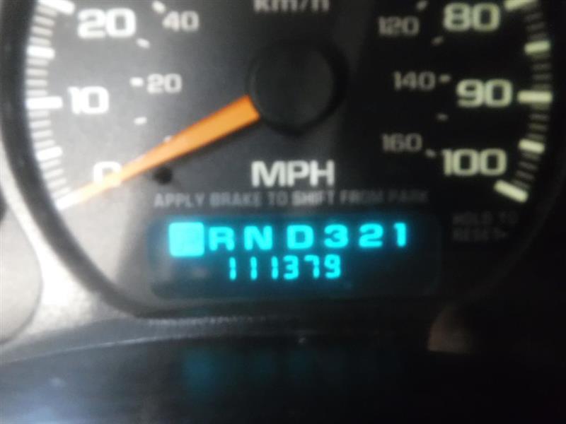 Chevrolet Silverado 1500 HD LS Crew Cab 2WD 2002