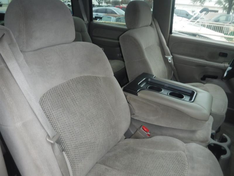 Chevrolet Silverado 1500 HD LS Crew Cab 2WD 2002