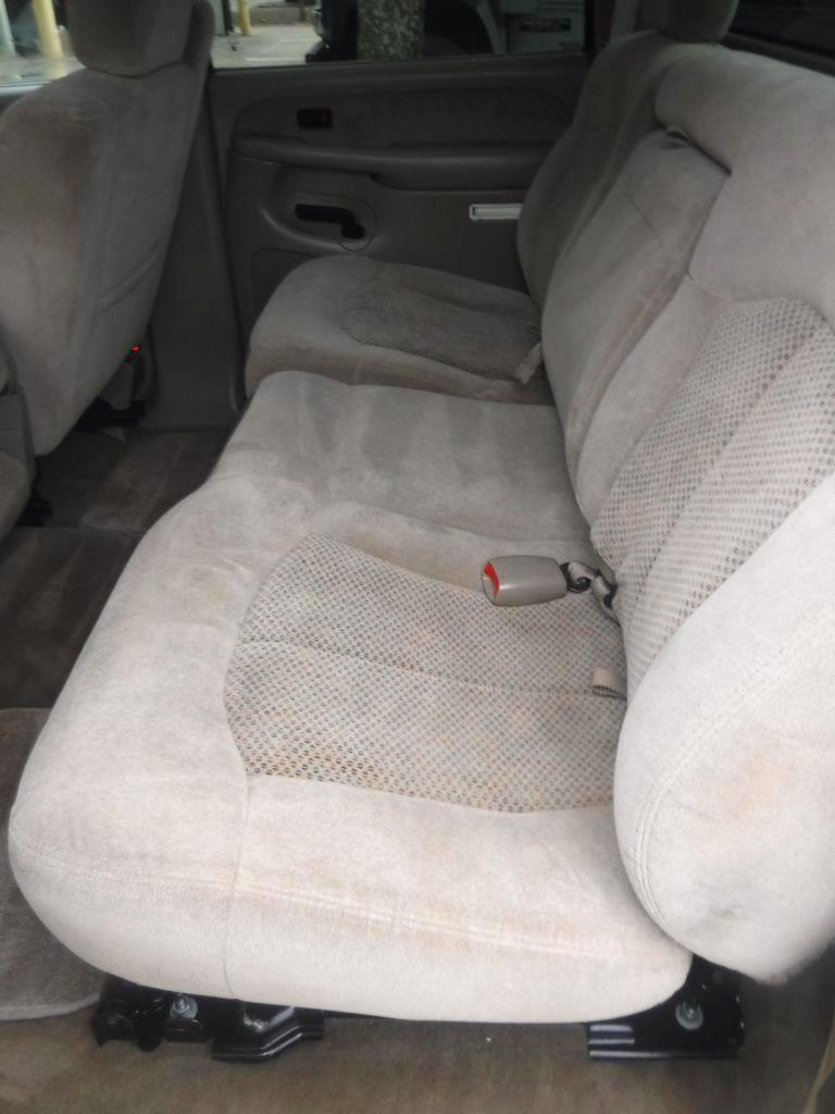 Chevrolet Silverado 1500 HD LS Crew Cab 2WD 2002