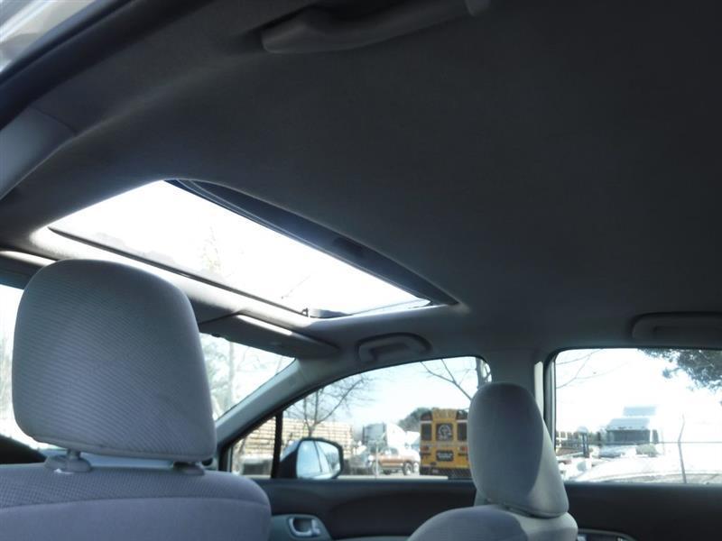 Honda Civic EX Sedan 5-Speed AT 2012