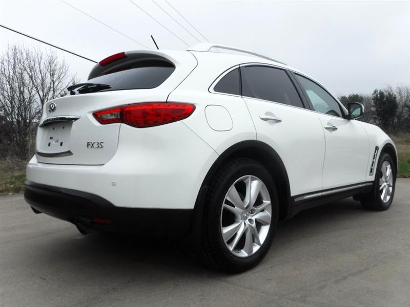 Infiniti FX FX35 AWD 2012