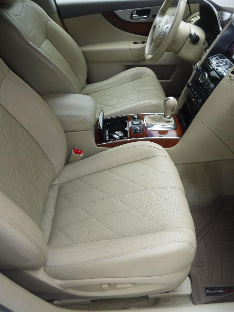 Infiniti FX FX35 AWD 2012