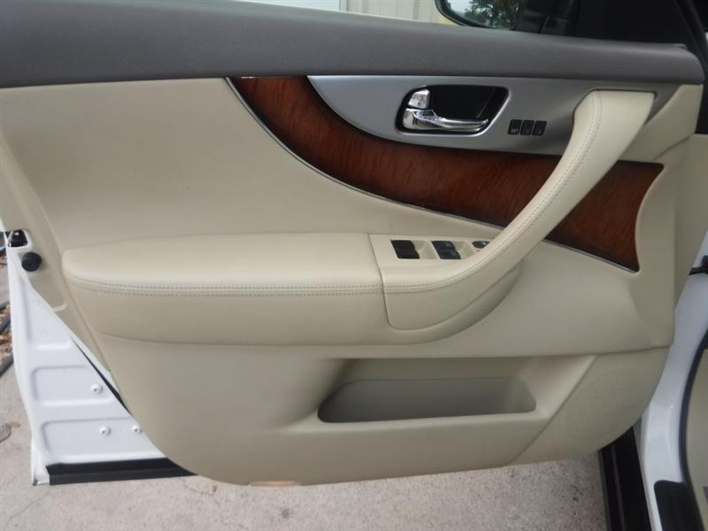 Infiniti FX FX35 AWD 2012