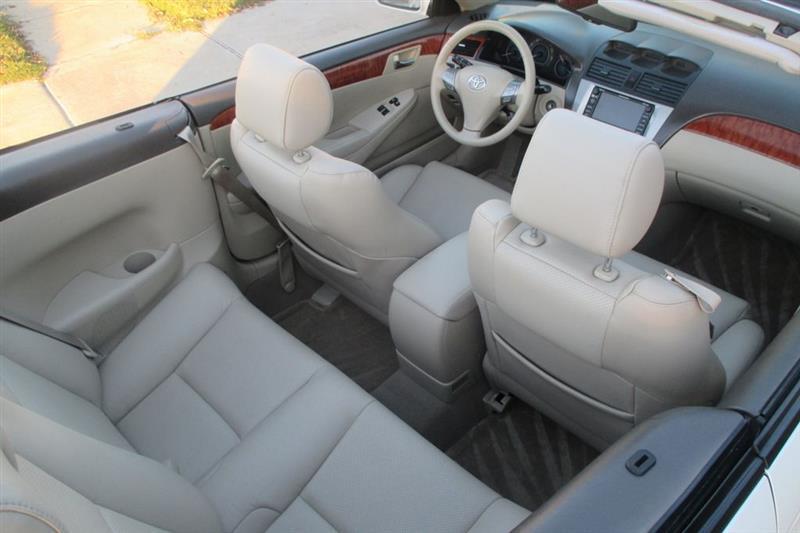 Toyota Camry Solara SLE Convertible 2007