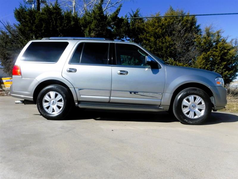 Lincoln Navigator 2WD 2008