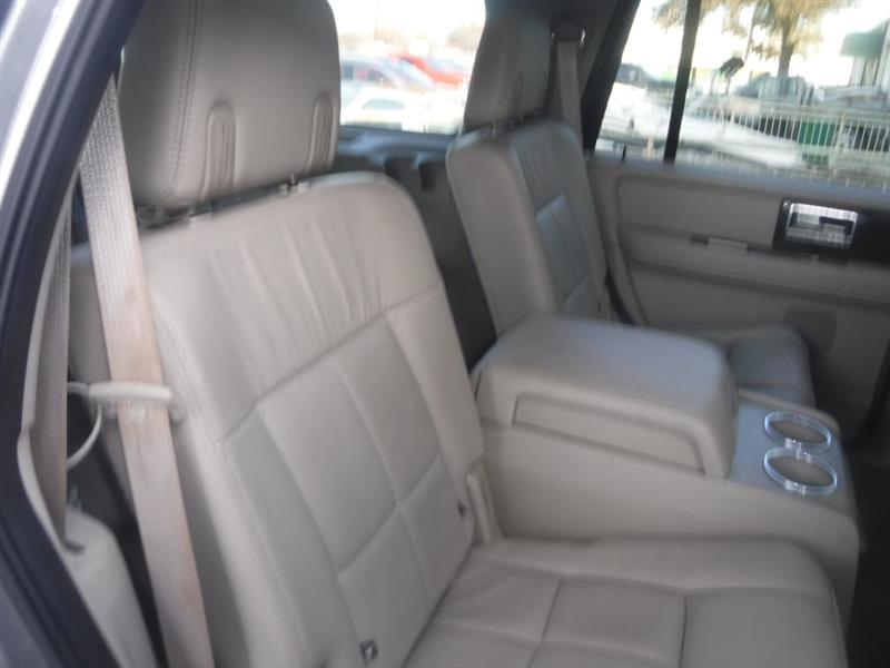 Lincoln Navigator 2WD 2008