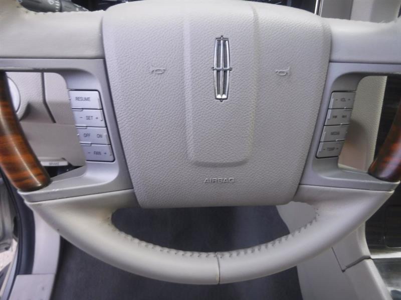 Lincoln Navigator 2WD 2008