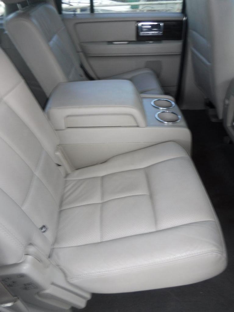 Lincoln Navigator 2WD 2008