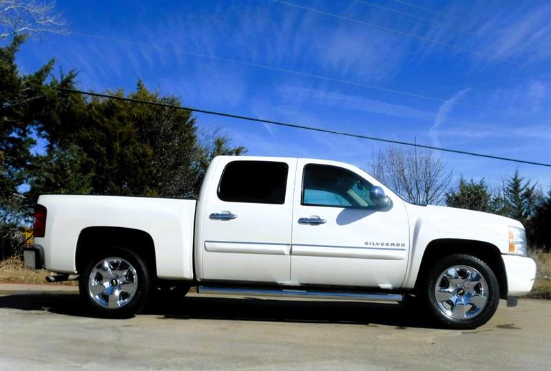 Chevrolet Silverado 1500 LT Crew Cab 2WD 2011