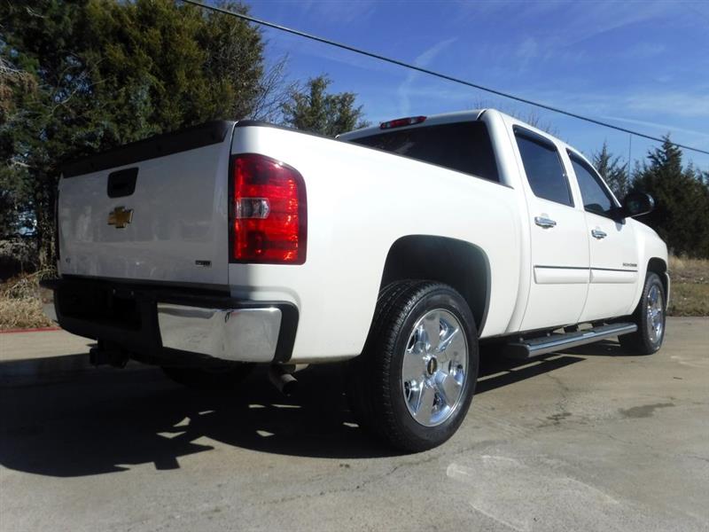 Chevrolet Silverado 1500 LT Crew Cab 2WD 2011